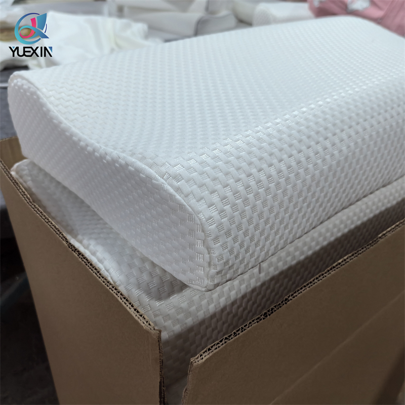 Подушка из пены с эффектом памяти 07